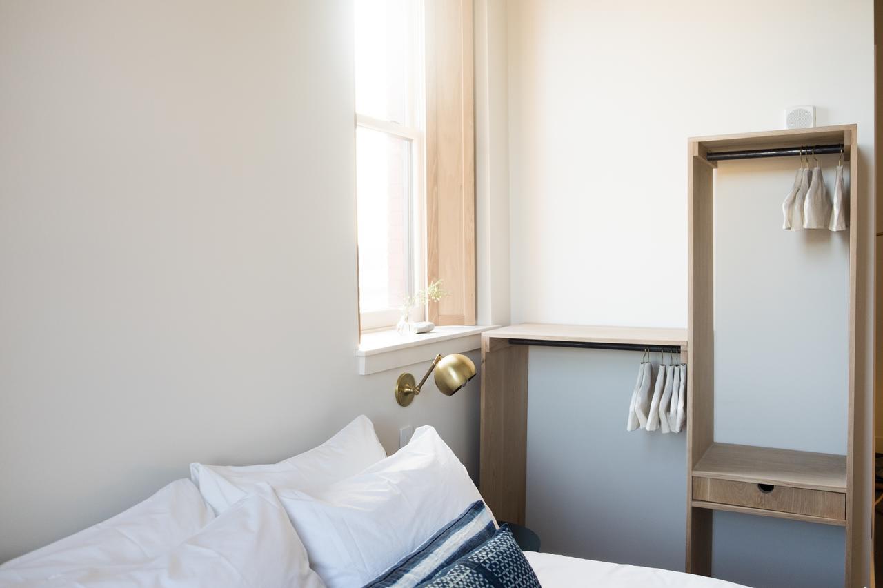 Hotel Alma Минеаполис Екстериор снимка